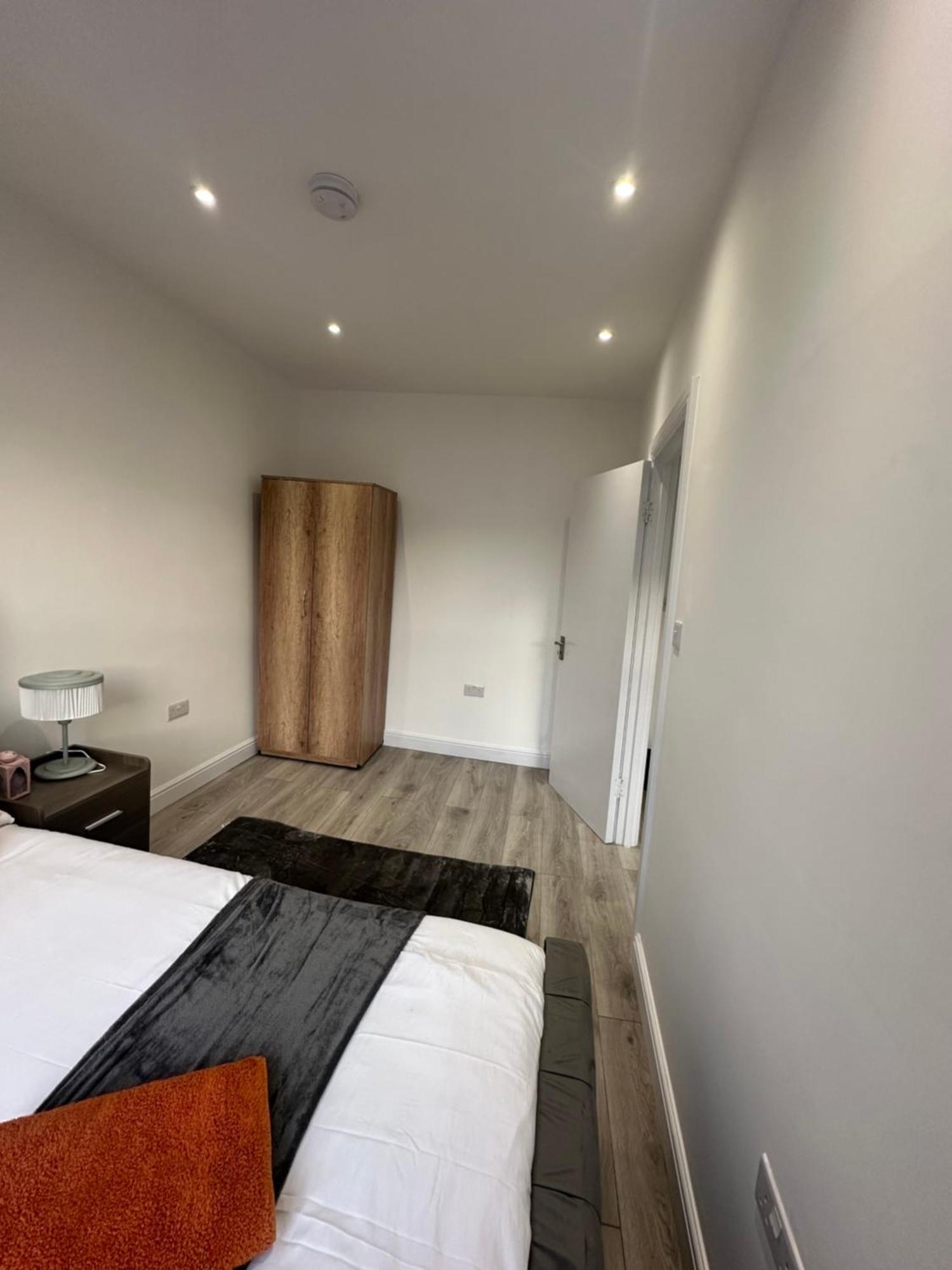 Apartment Stunning Newly Refurbished 1 Bed In Kings Cross, St Pancras!320 *